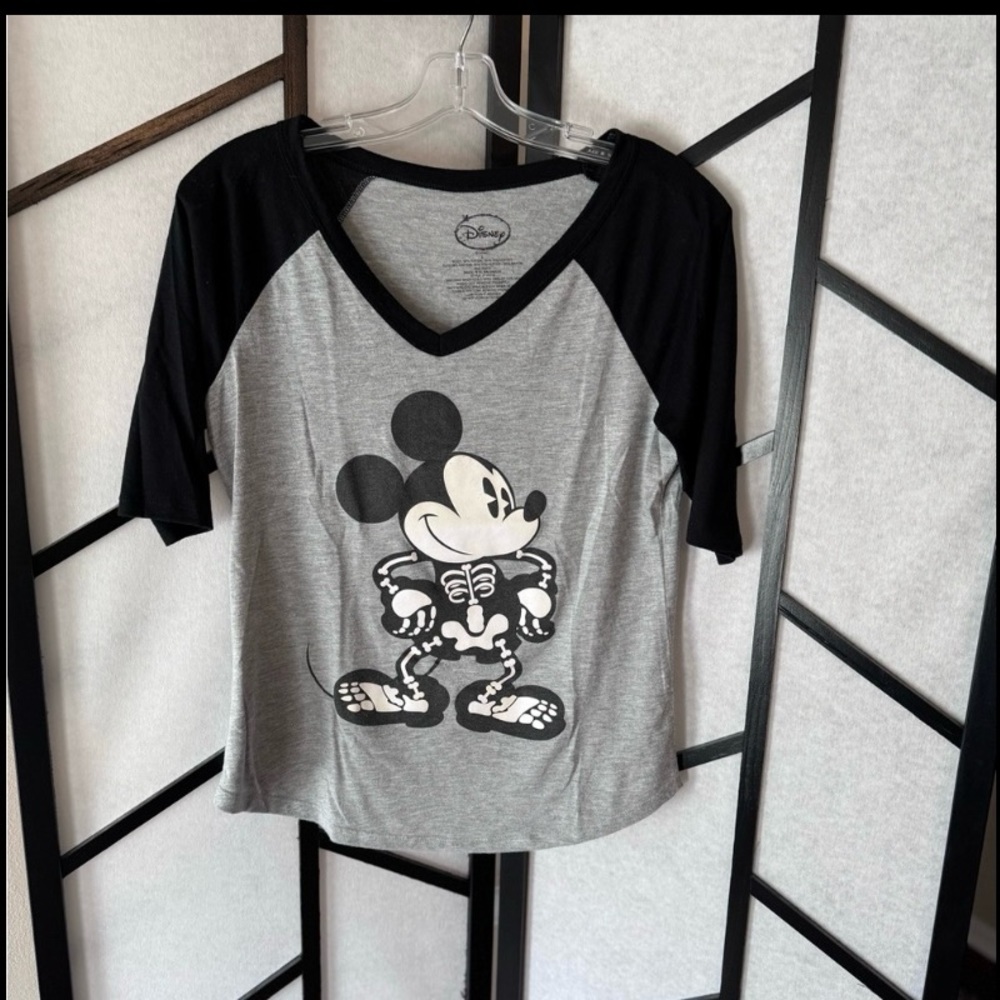 Disney Halloween Skeleton Mickey tee